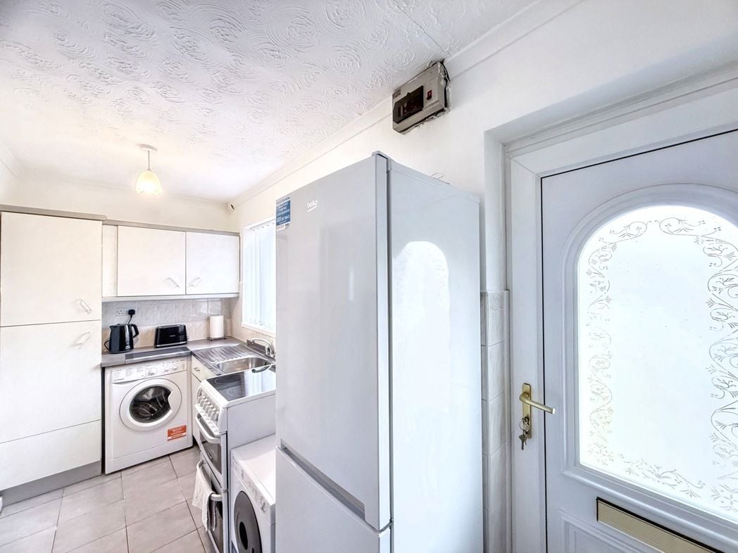 Property image 6 of 14