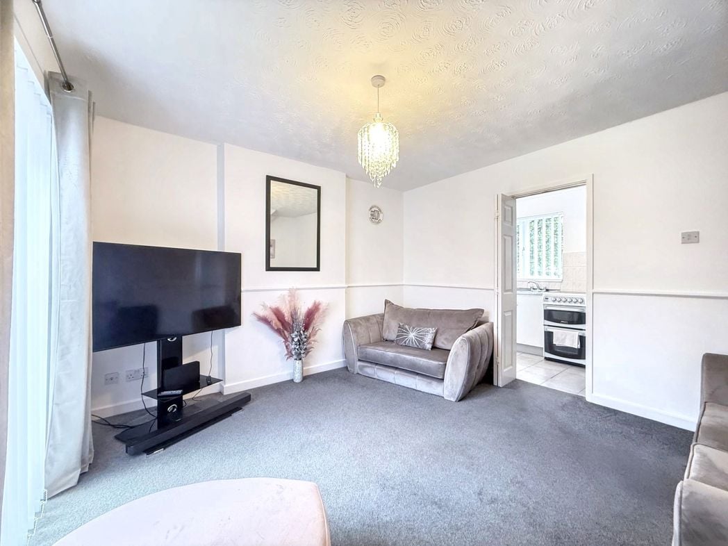 Property image 4 of 14