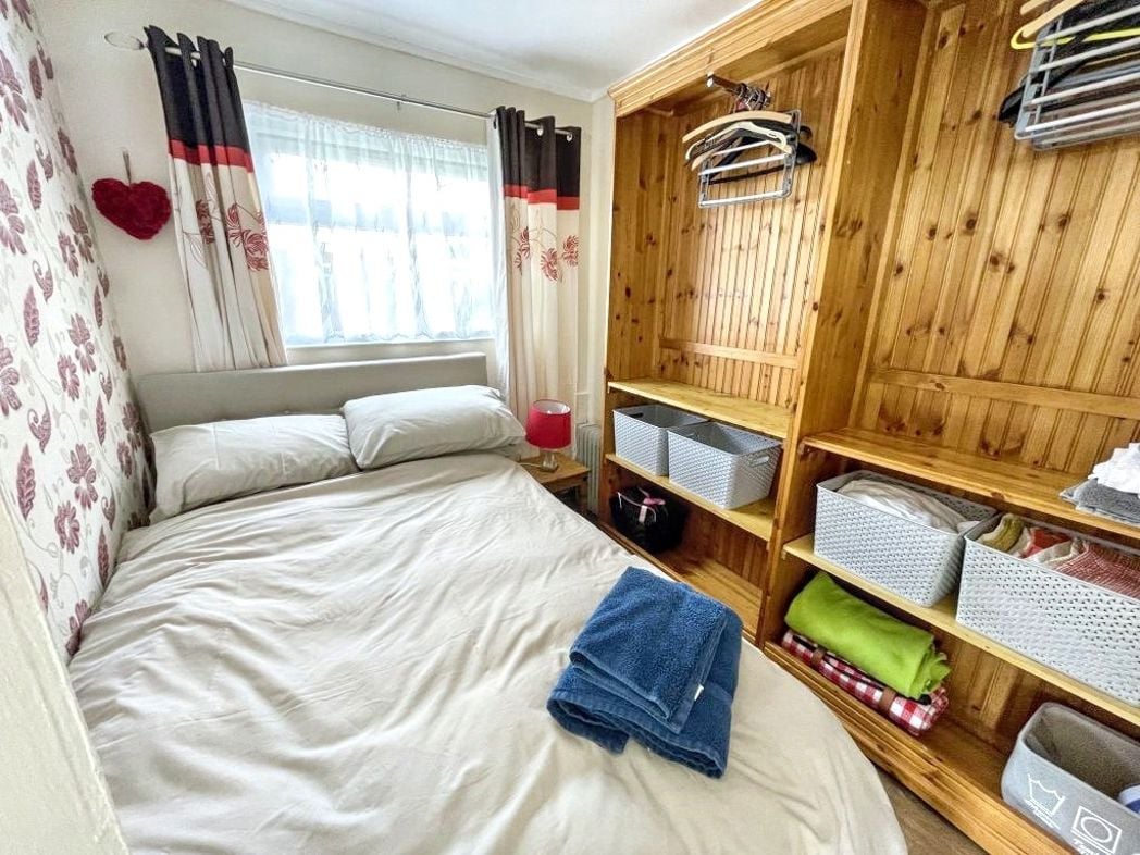 Property image 6 of 7