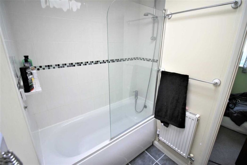 Property image 6 of 6