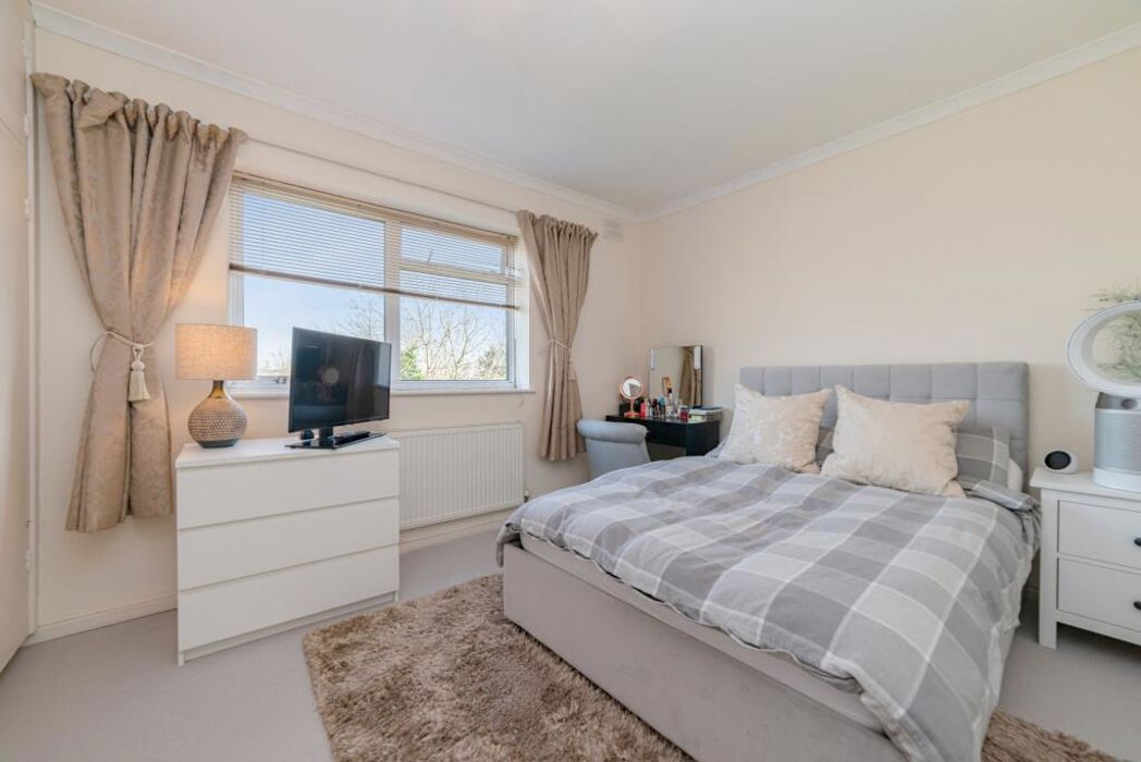 Property image 4 of 7