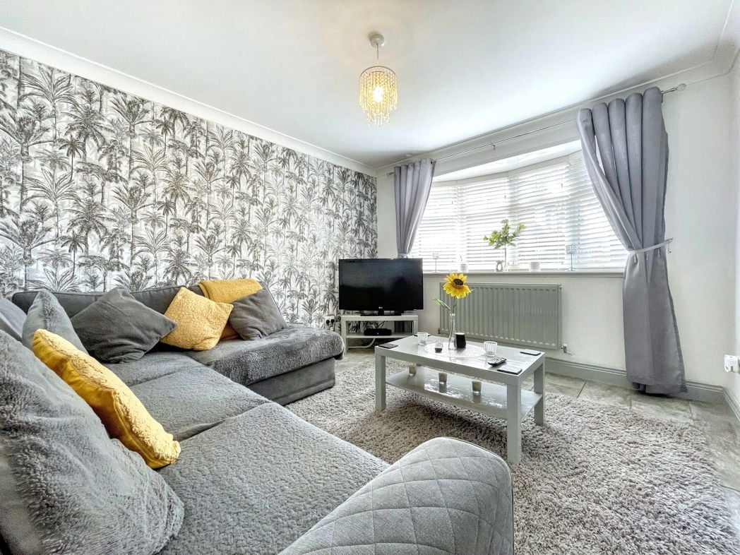 Property image 3 of 17