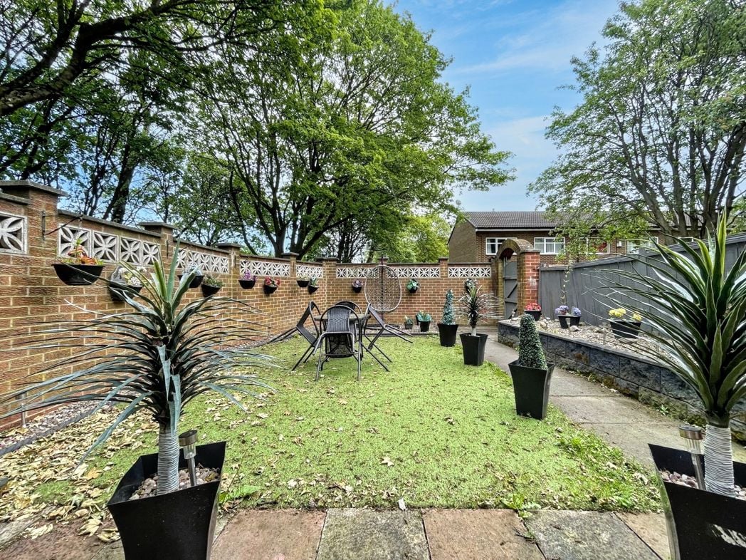 Property image 16 of 17