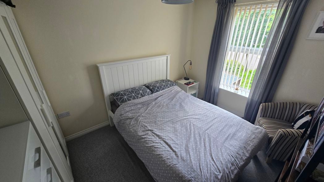 Property image 4 of 9