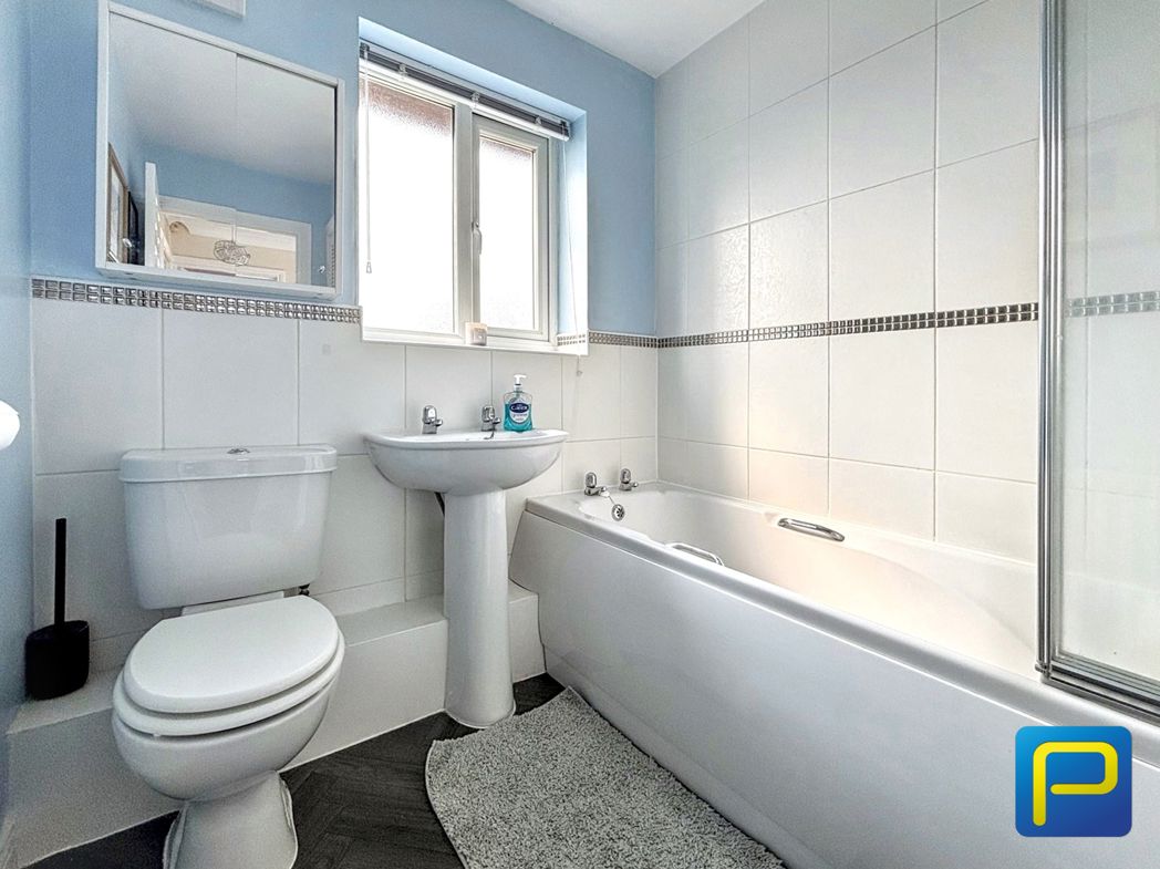 Property image 16 of 22