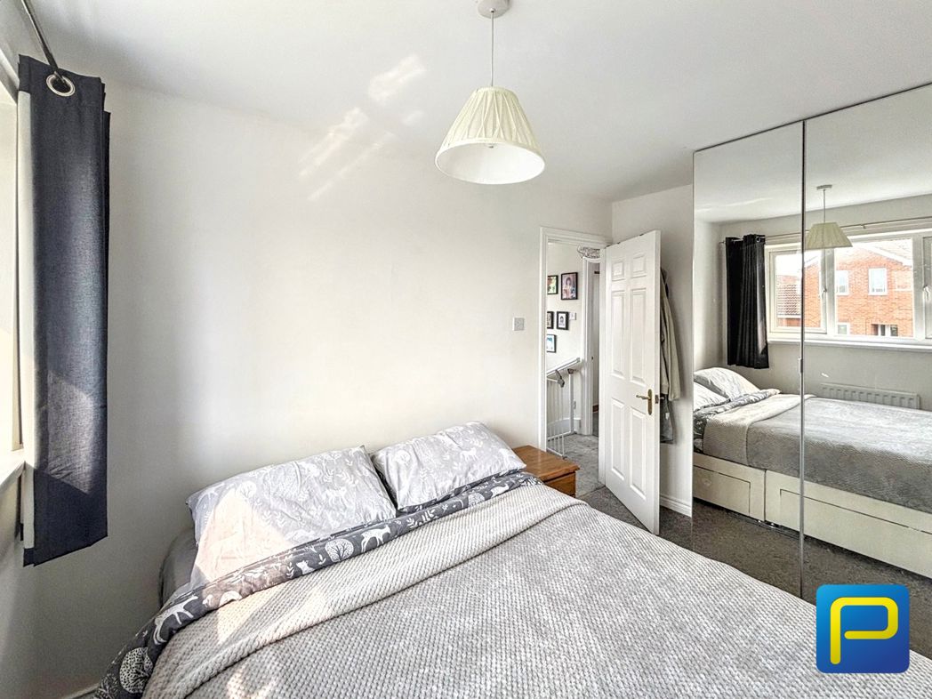 Property image 12 of 22