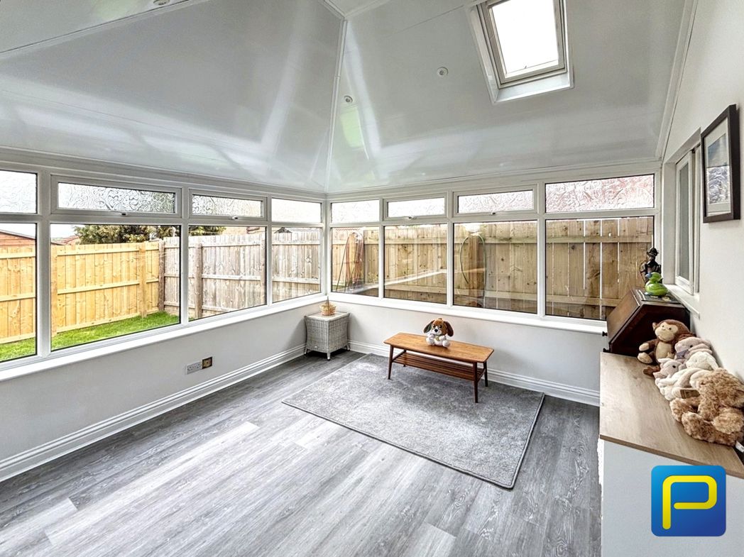 Property image 8 of 22