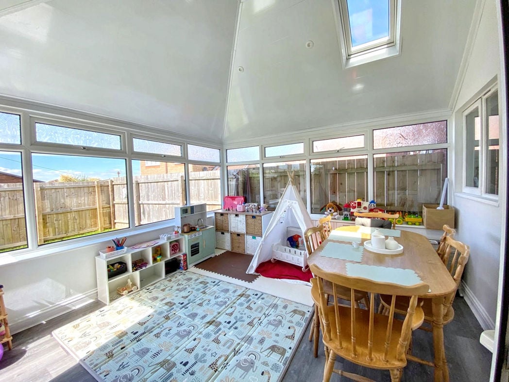 Property image 9 of 23