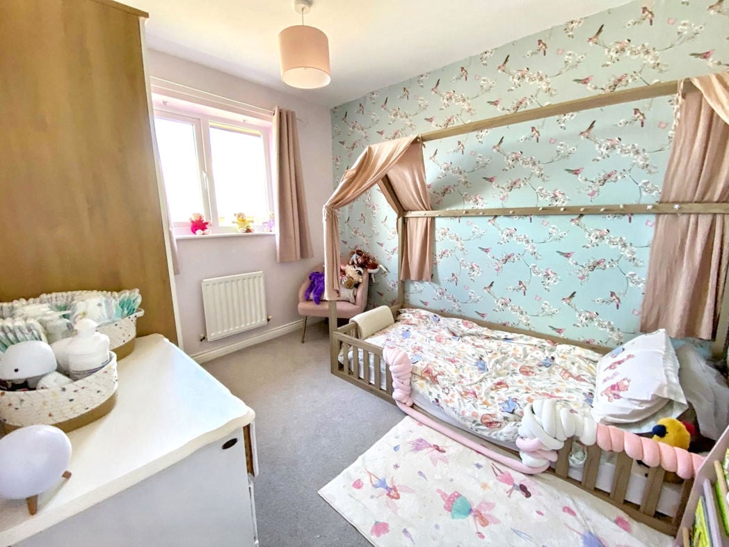 Property image 15 of 23