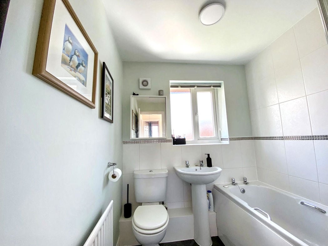 Property image 17 of 23
