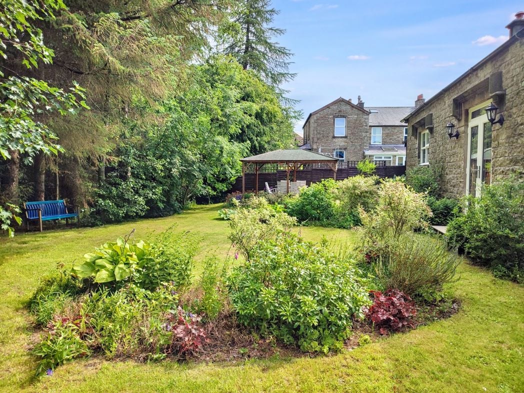 Property image 14 of 16