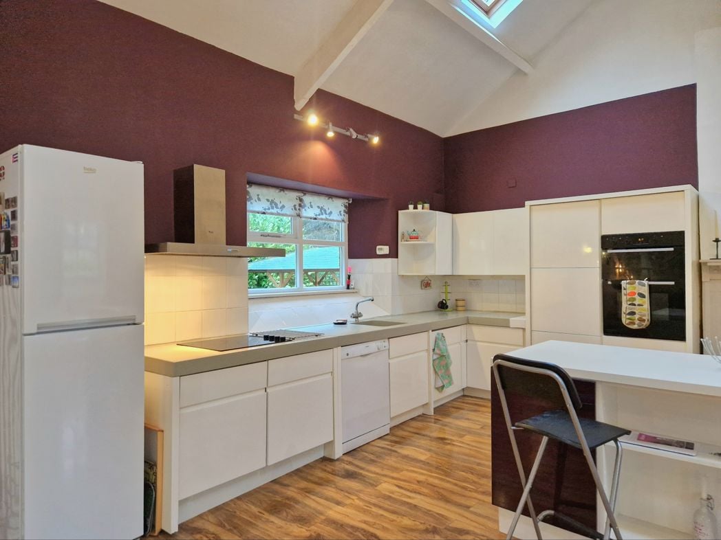 Property image 3 of 16
