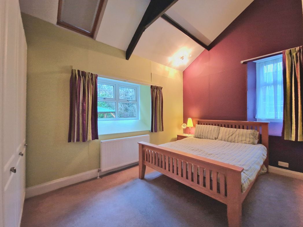 Property image 8 of 16