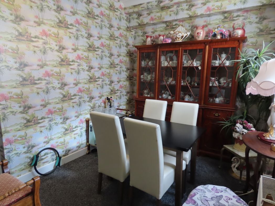 Property image 5 of 12
