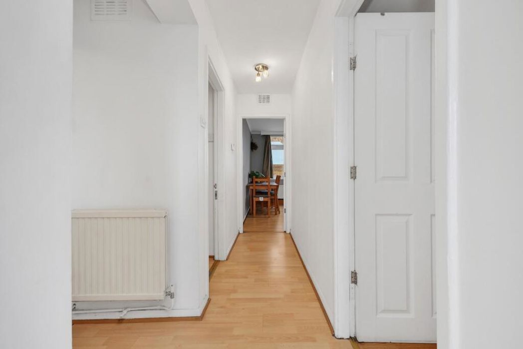 Flat 4, 213, London, E2 6AB
