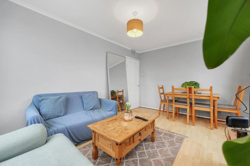 Flat 4, 213, London, E2 6AB