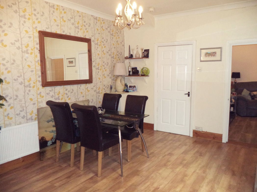 Property image 6 of 19