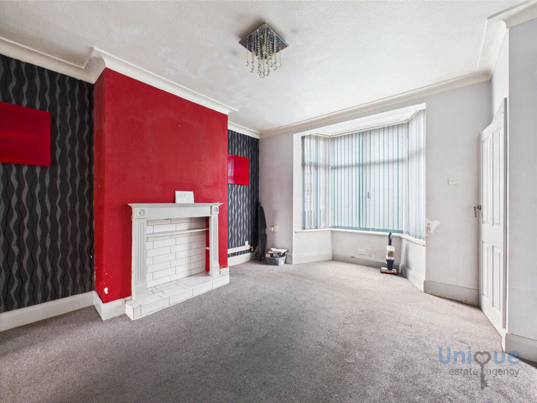 Property image 2 of 10