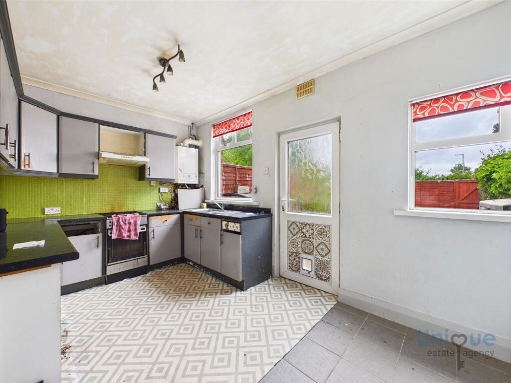 Property image 3 of 10