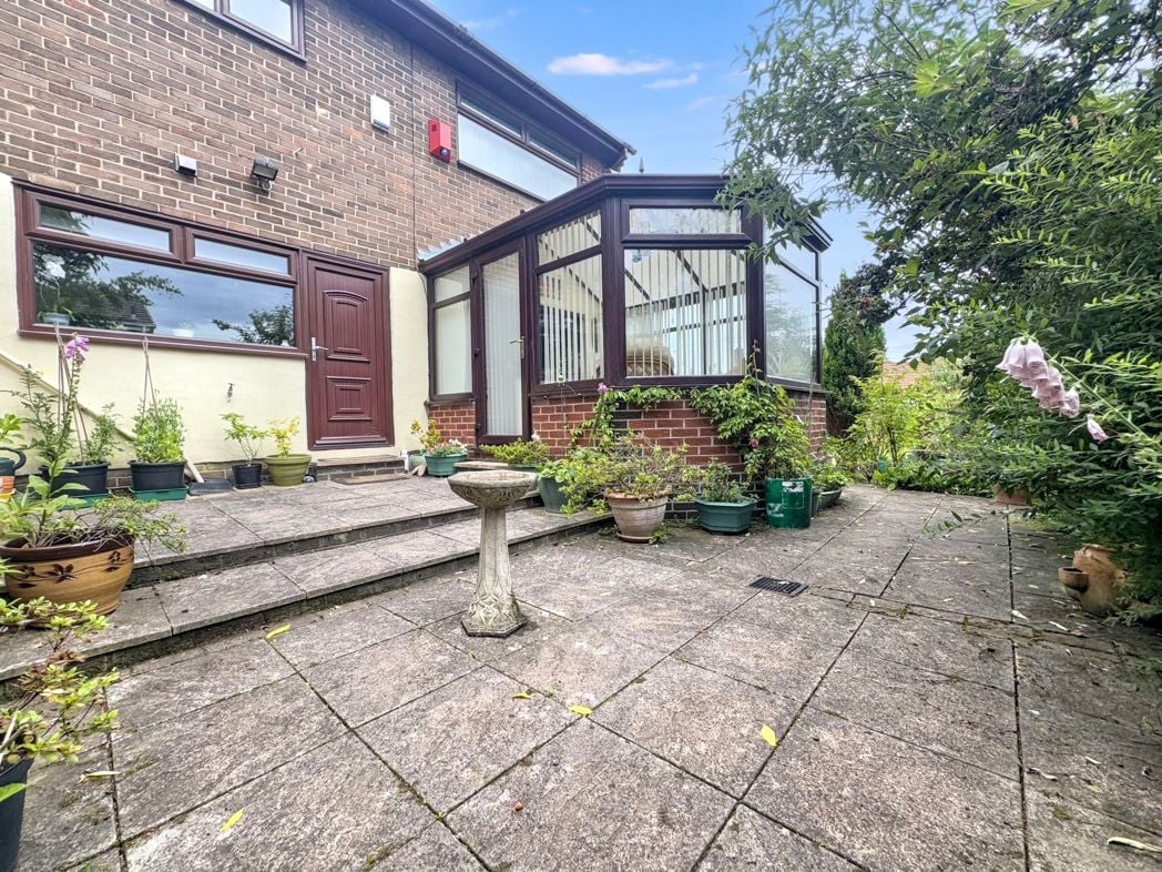 Property image 17 of 21