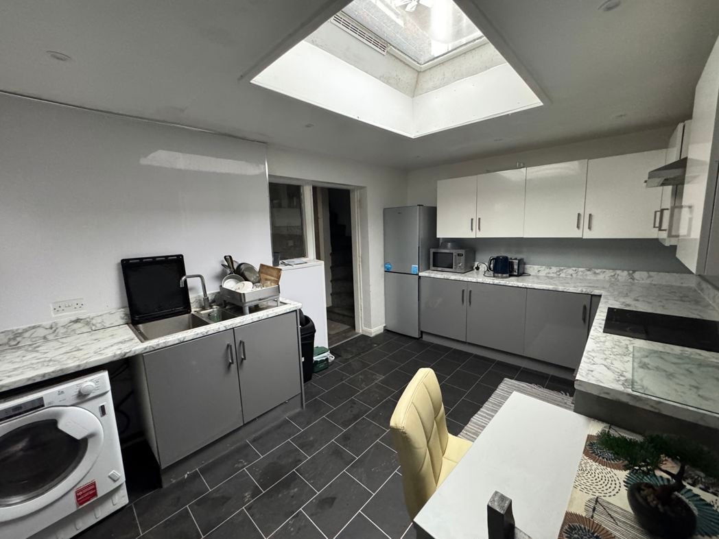 Property image 5 of 25
