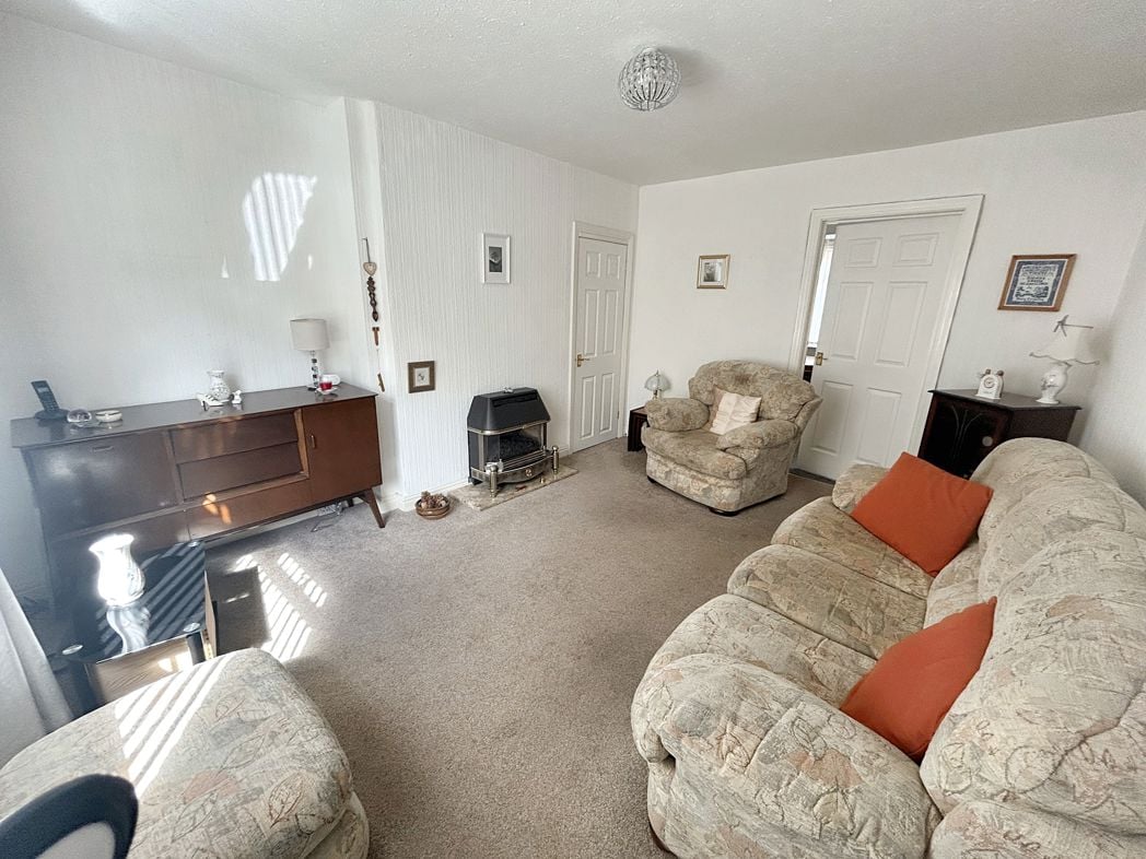 Property image 2 of 14