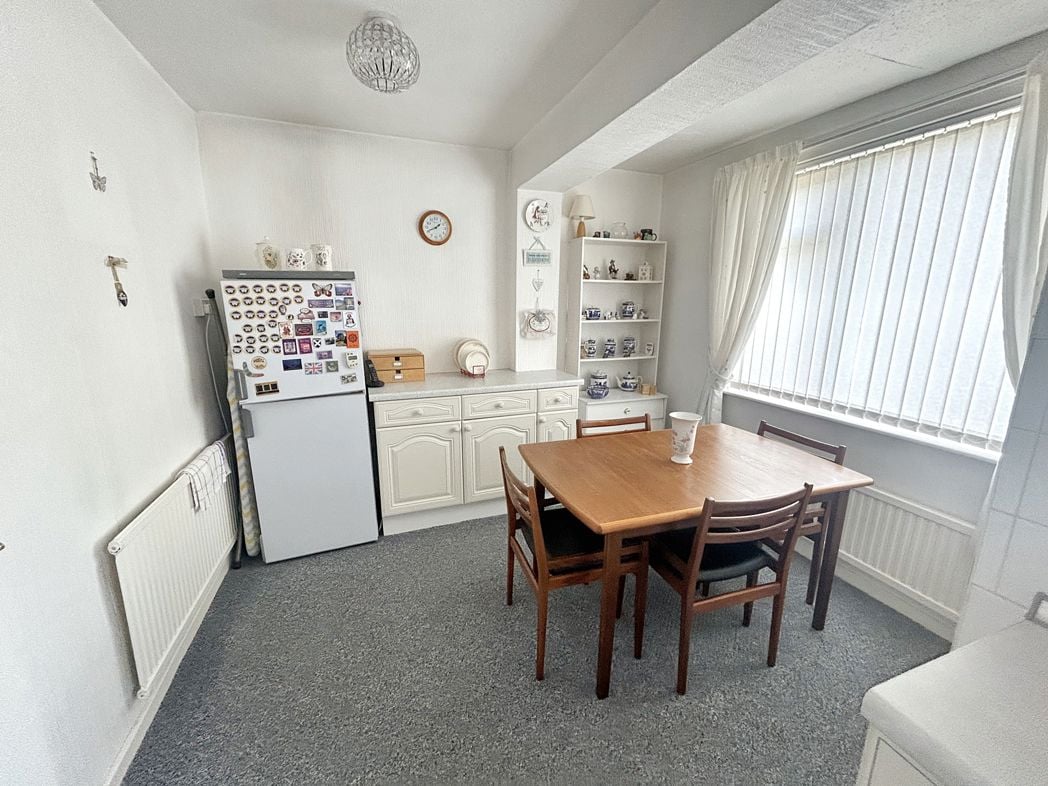 Property image 6 of 14