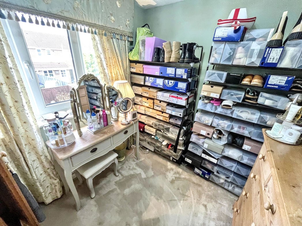 Property image 11 of 20