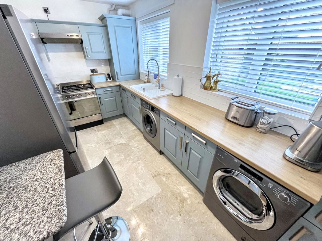 Property image 5 of 20