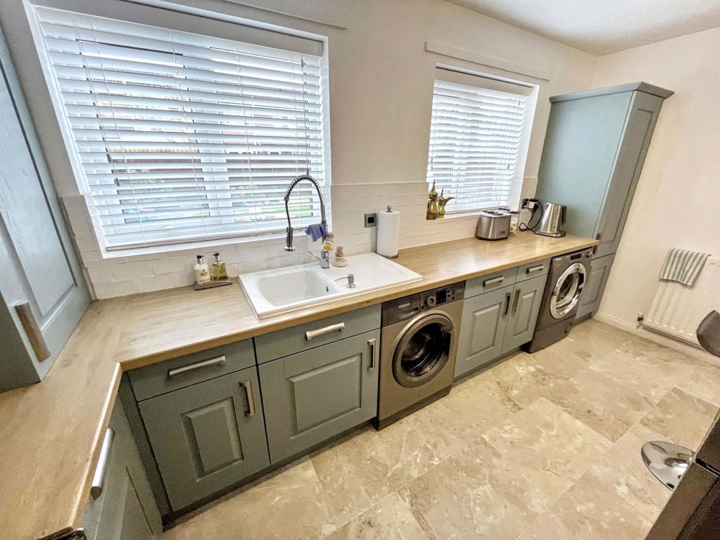Property image 16 of 20
