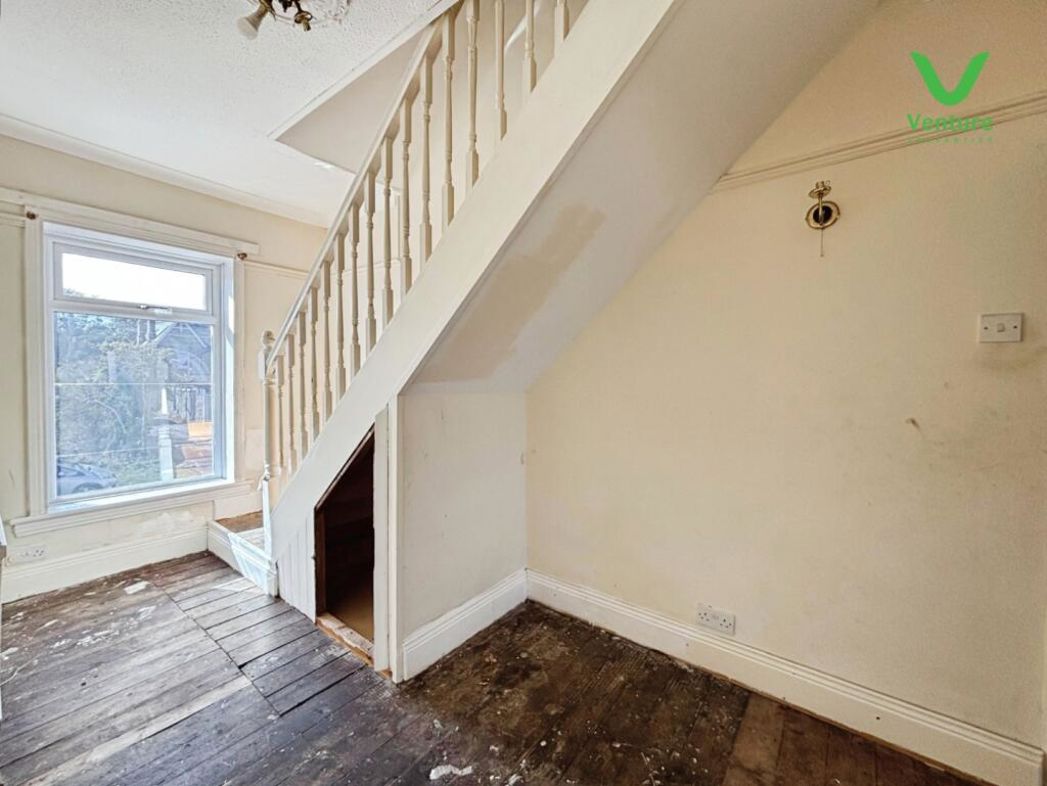 Property image 4 of 14