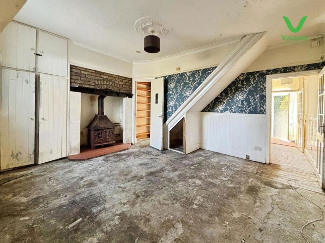 Property image 2 of 14