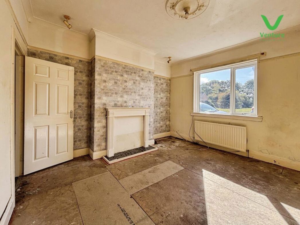 Property image 12 of 14