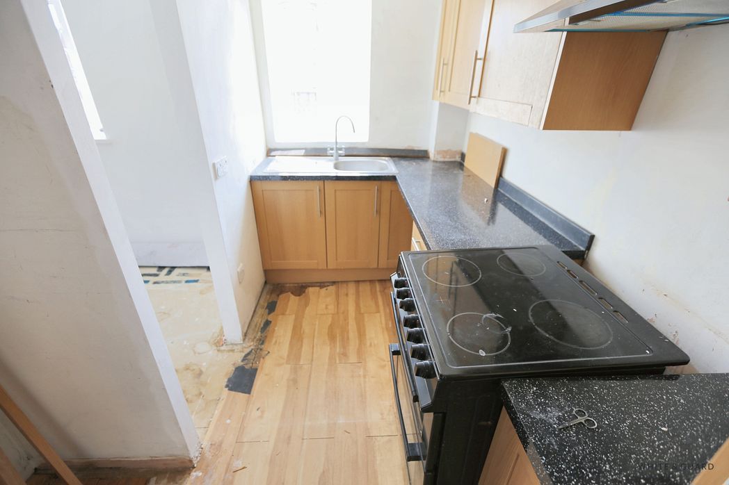 Property image 4 of 9
