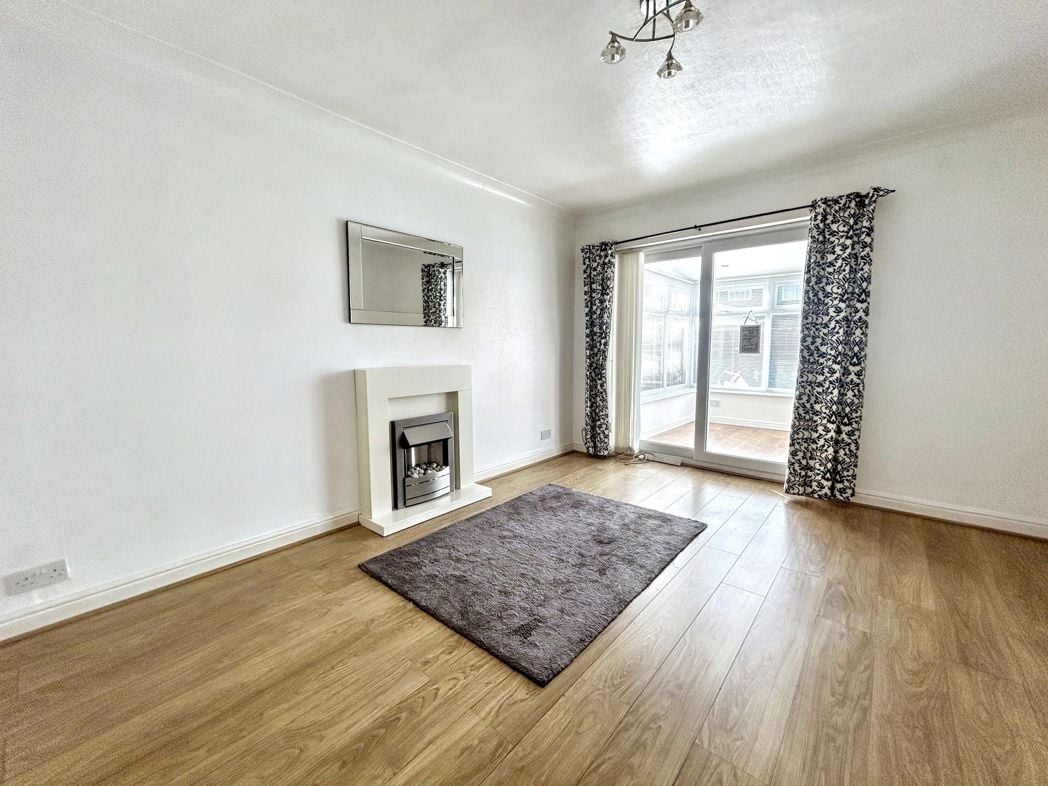 Property image 2 of 15