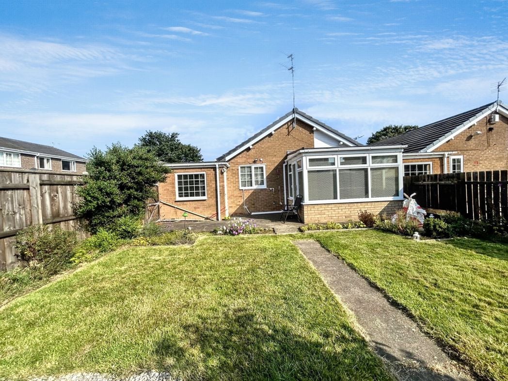 Property image 11 of 15