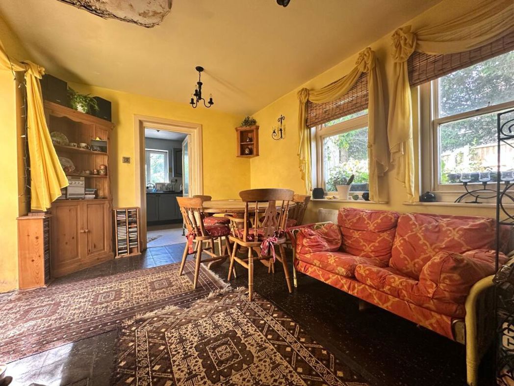 Property image 7 of 19