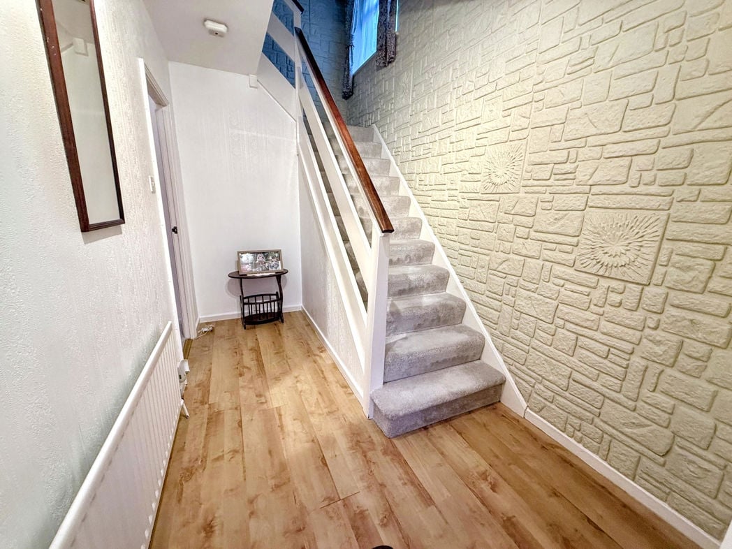 Property image 6 of 15