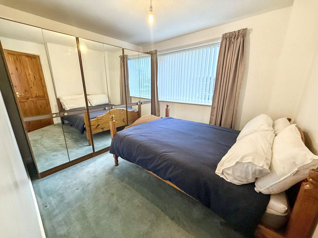 Property image 10 of 15