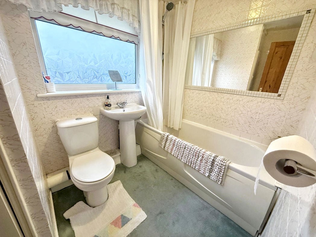 Property image 14 of 15