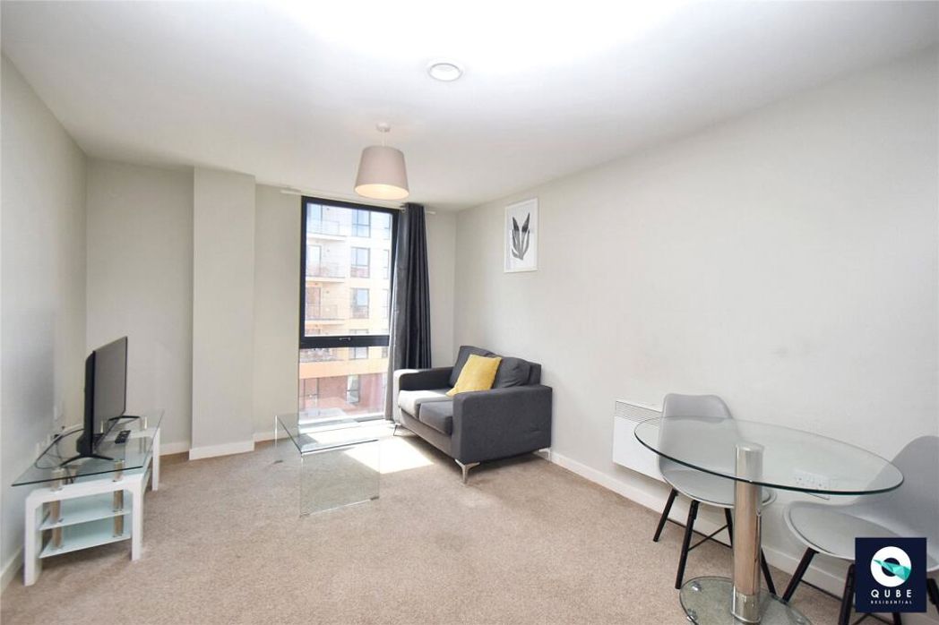 Property image 2 of 11
