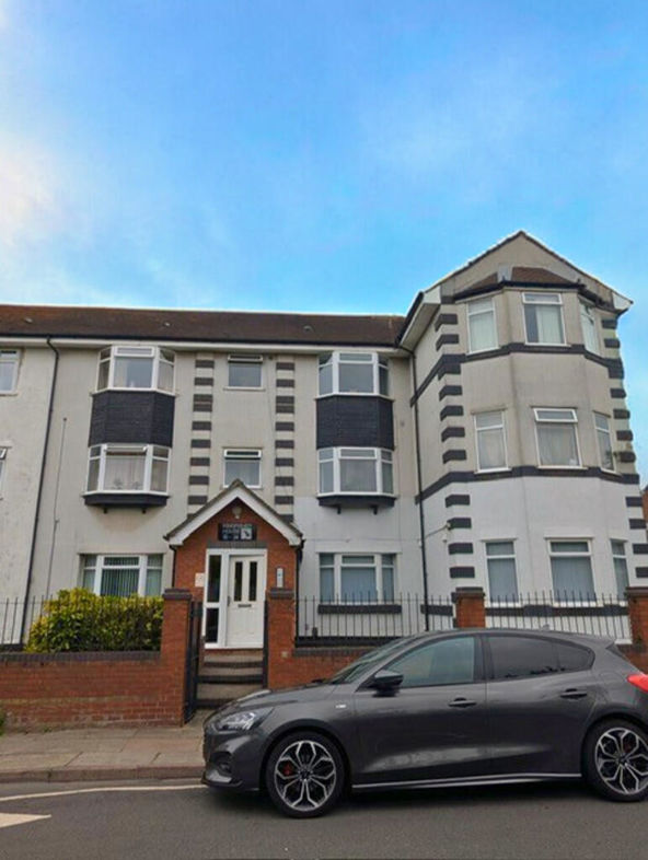 Property image 1 of 15