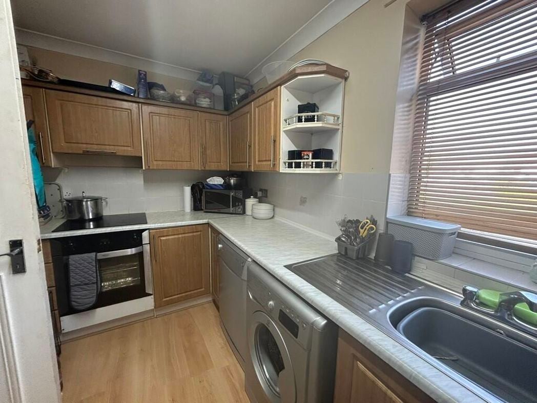 Property image 6 of 15