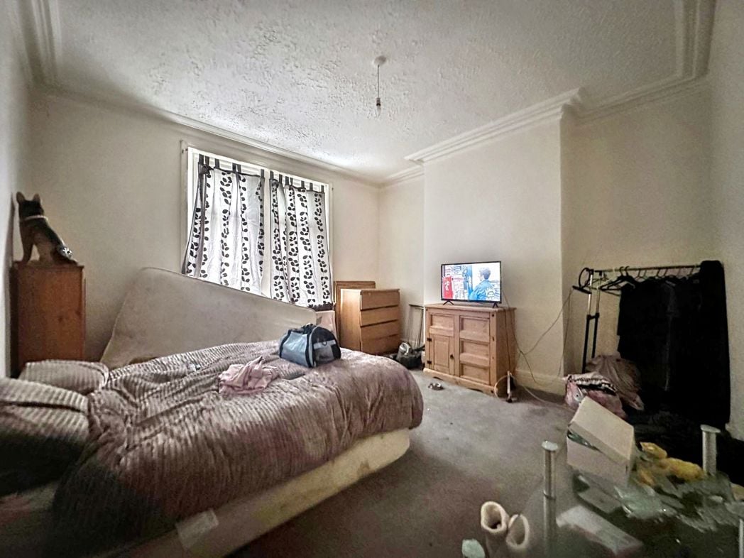 Property image 3 of 8