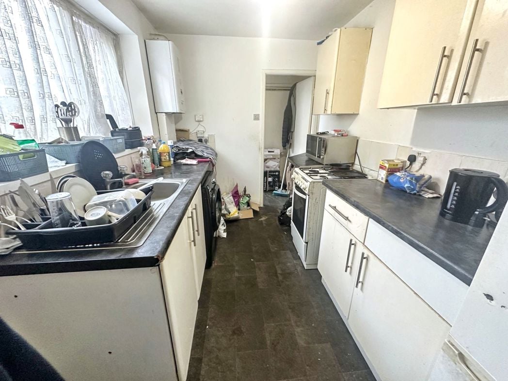 Property image 4 of 8
