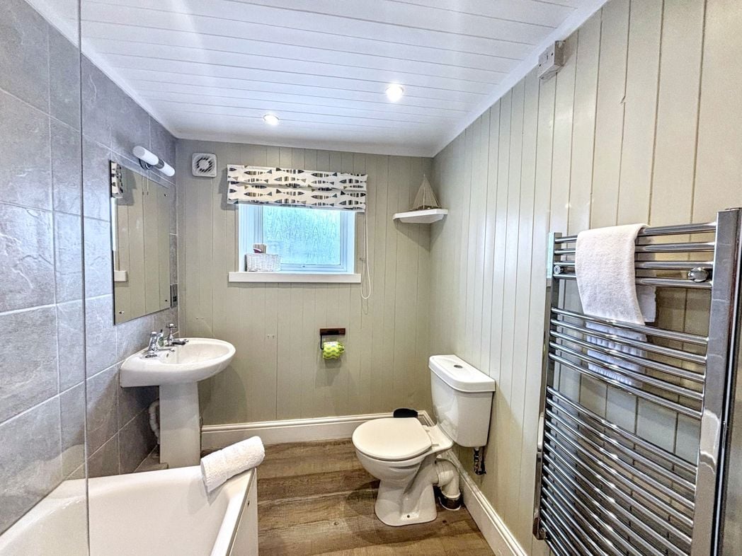 Property image 15 of 24