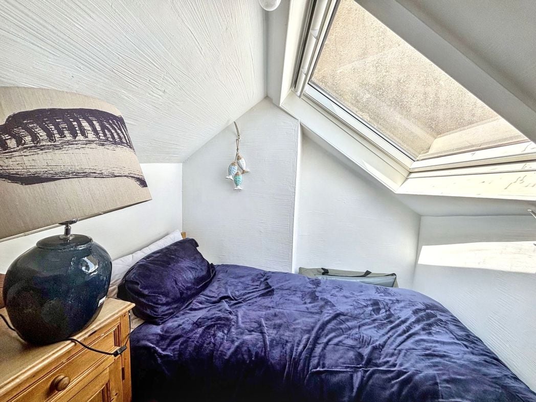 Property image 17 of 24