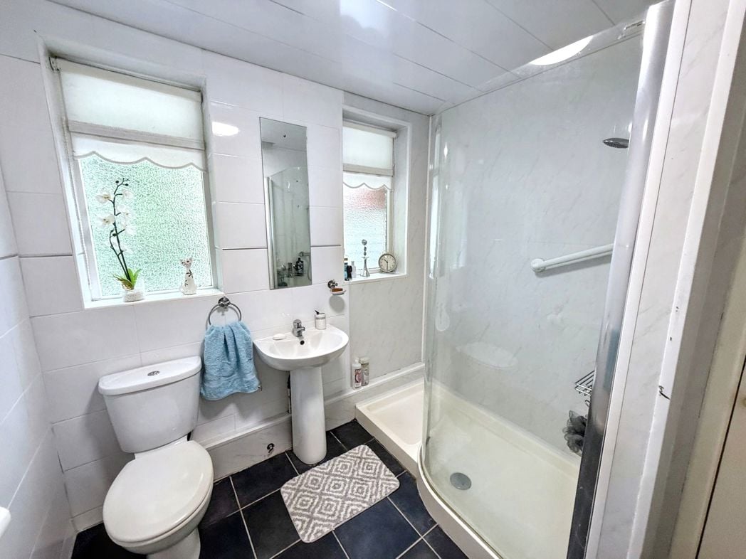 Property image 13 of 23