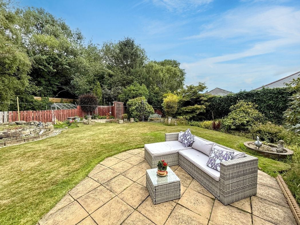 Property image 17 of 23