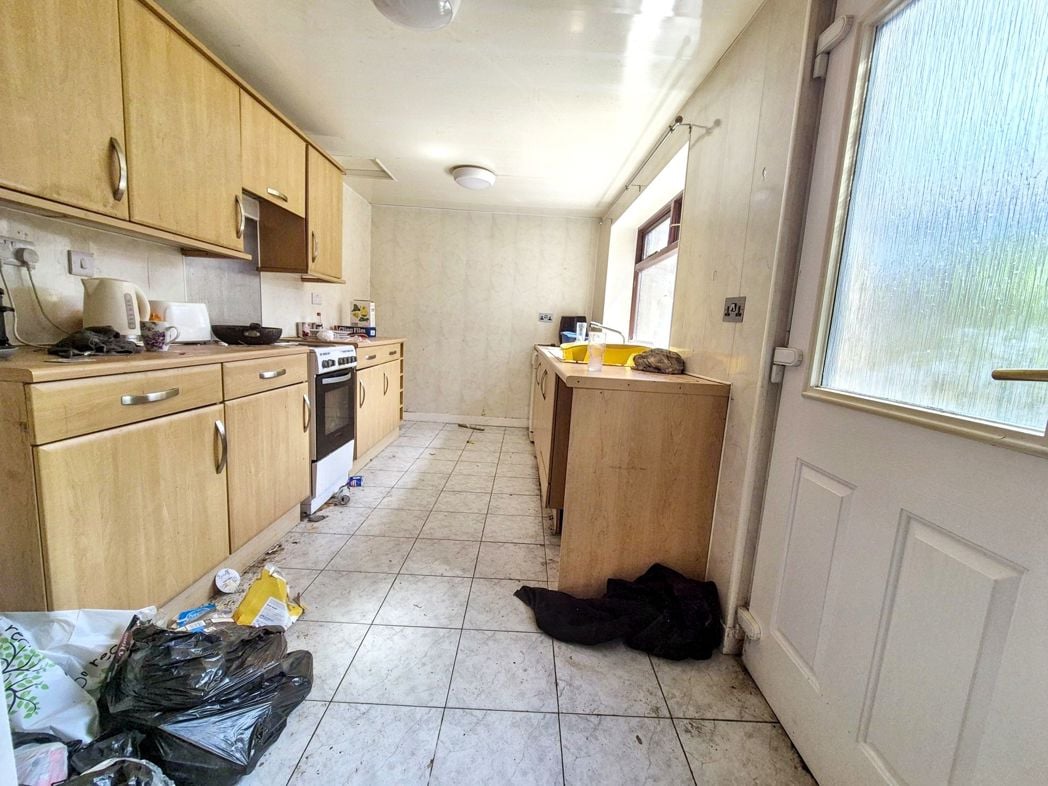 Property image 5 of 17